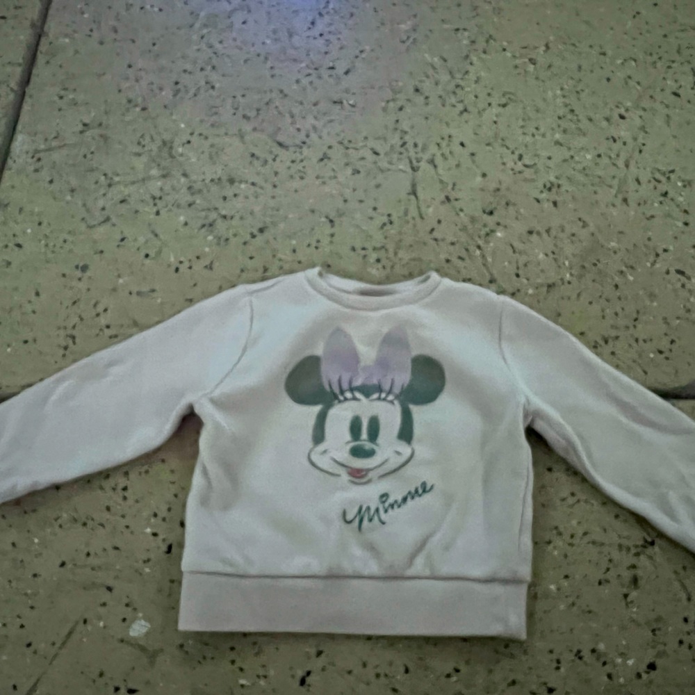 Minnie Mouse pullover crew neck sweater.